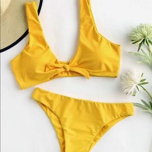 Scoop Back Bow Tie Top With High Leg Bikini Set